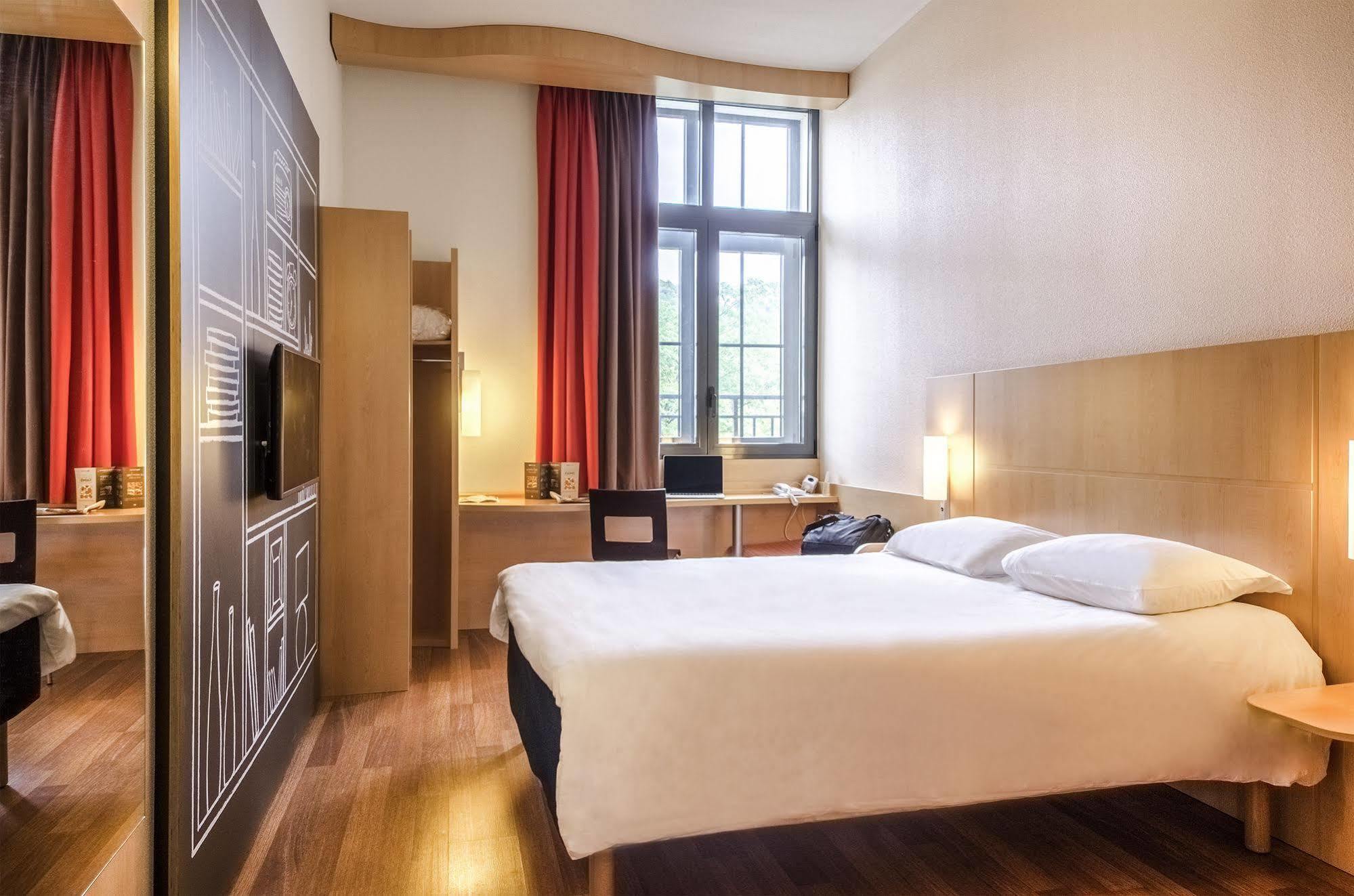 Ibis Sarlat Centre Hotel Екстериор снимка
